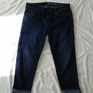GAP Straight Cuff Cropped Jeans Denim Women's Size 6/28R.